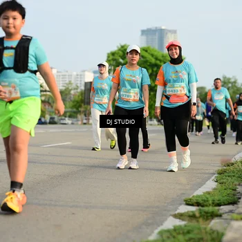 Runner Photo 8352004