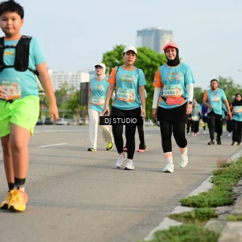 Runner Photo 8352009