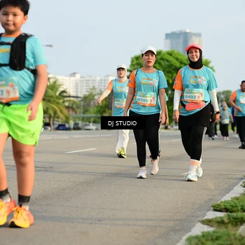 Runner Photo 8352022