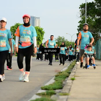 Runner Photo 8352053