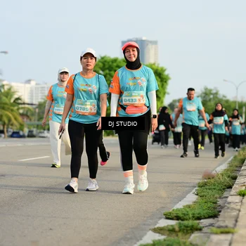 Runner Photo 8352055
