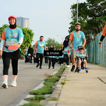 Runner Photo 8352056