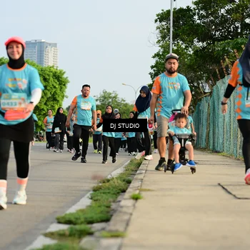 Runner Photo 8352059