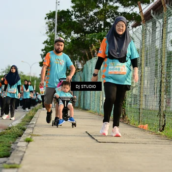 Runner Photo 8352062