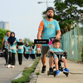 Runner Photo 8352106