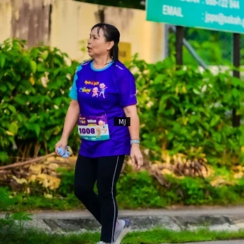 Runner Photo 8352125