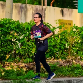Runner Photo 8352128