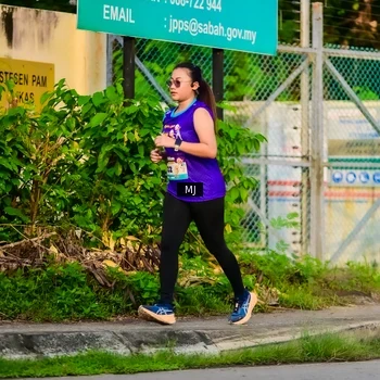 Runner Photo 8352129