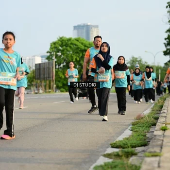 Runner Photo 8352130