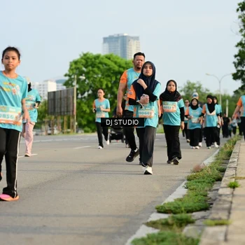 Runner Photo 8352133