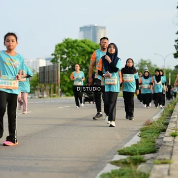 Runner Photo 8352145