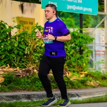 Runner Photo 8352159