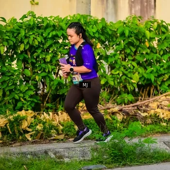 Runner Photo 8352161
