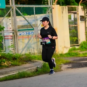 Runner Photo 8352167