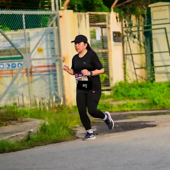 Runner Photo 8352172