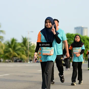 Runner Photo 8352177