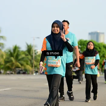 Runner Photo 8352184