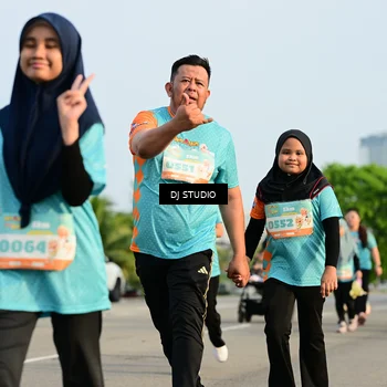 Runner Photo 8352195