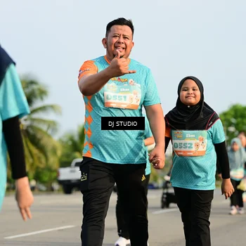 Runner Photo 8352207