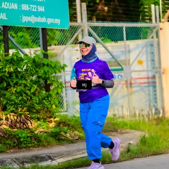 Runner Photo 8352231