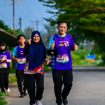 Runner Photo 8352236