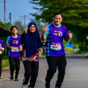 Runner Photo 8352243