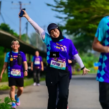 Runner Photo 8352248