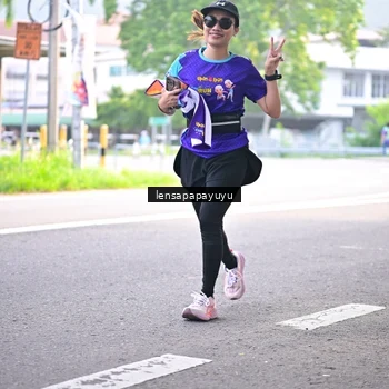 Runner Photo 8352253