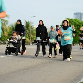Runner Photo 8352259