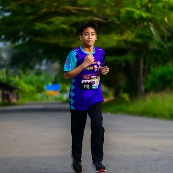 Runner Photo 8352265