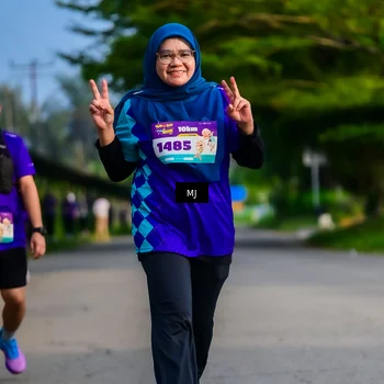Runner Photo 8352275