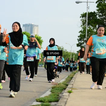 Runner Photo 8352286