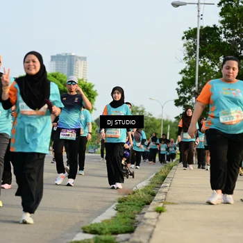 Runner Photo 8352287