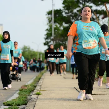 Runner Photo 8352350
