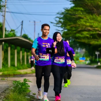 Runner Photo 8352369
