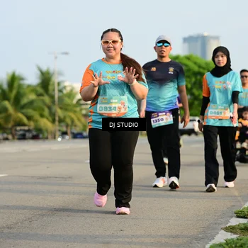 Runner Photo 8352372