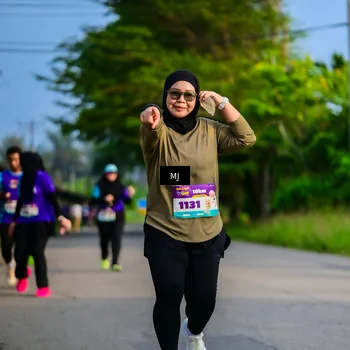 Runner Photo 8352375