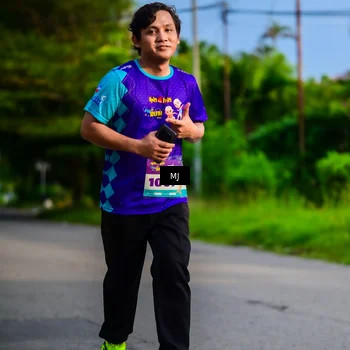 Runner Photo 8352378