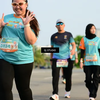 Runner Photo 8352425