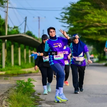 Runner Photo 8352436
