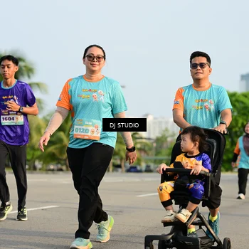 Runner Photo 8352498