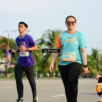 Runner Photo 8352521