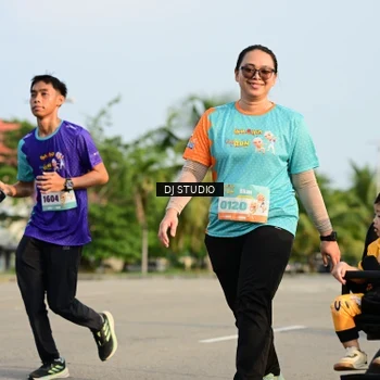 Runner Photo 8352533