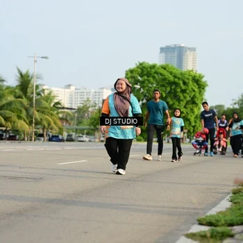 Runner Photo 8352559