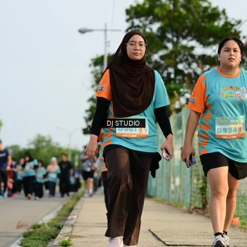 Runner Photo 8352570