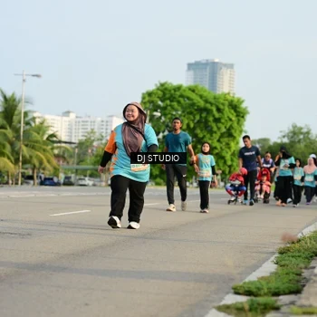 Runner Photo 8352575