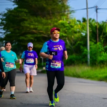 Runner Photo 8352589