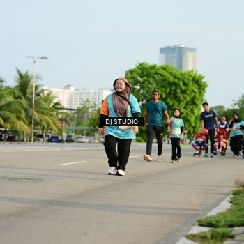 Runner Photo 8352595
