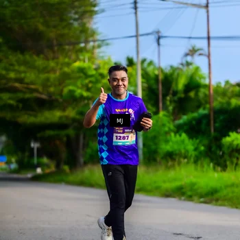 Runner Photo 8352644