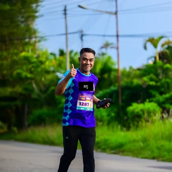 Runner Photo 8352647